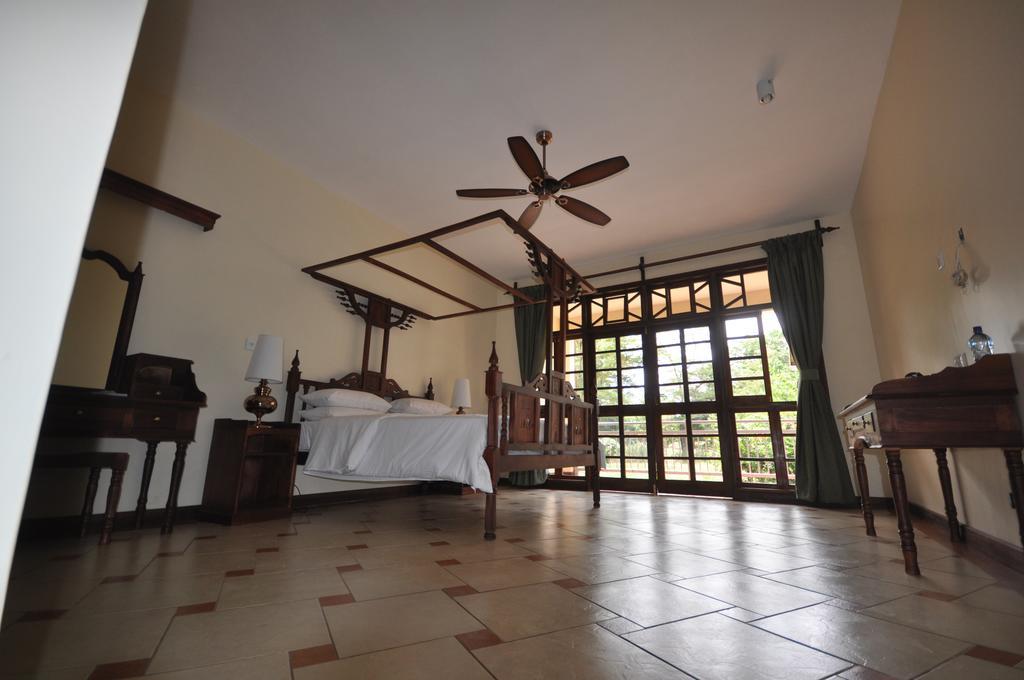 Hunters Lodge Twaandu Zimmer foto